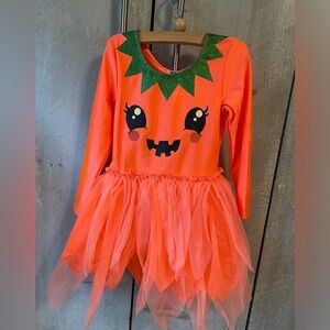 2 H&M girls costumes